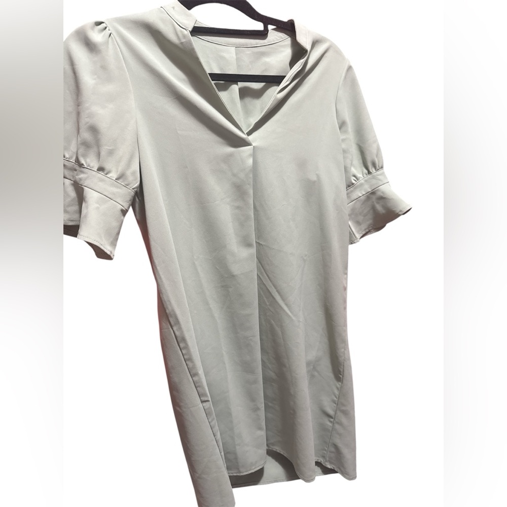 Elegant Cream Dress with V-Neck